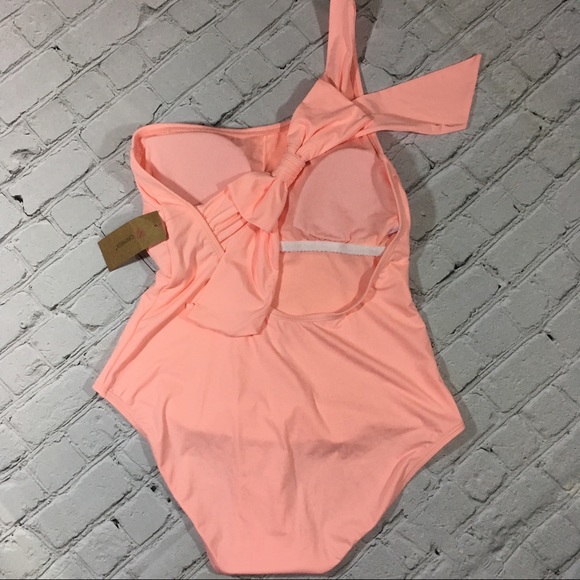NWT Cremieux soft pink one shoulder swimsuit - Picture 5 of 7